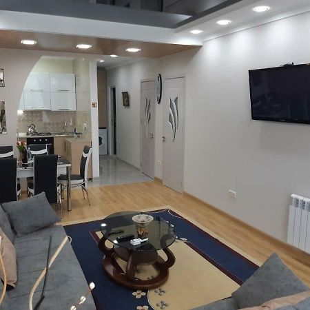 Мате Apartment Batumi Ngoại thất bức ảnh
