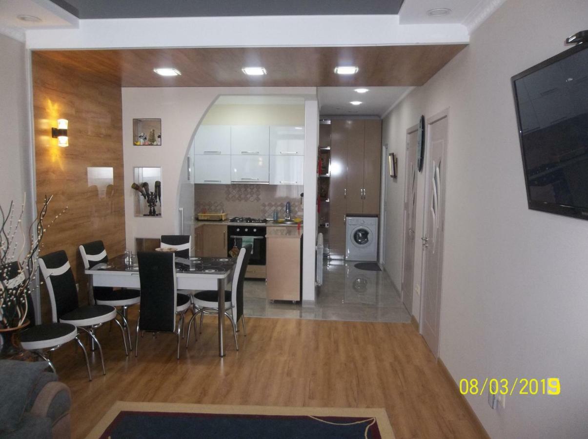 Мате Apartment Batumi Ngoại thất bức ảnh