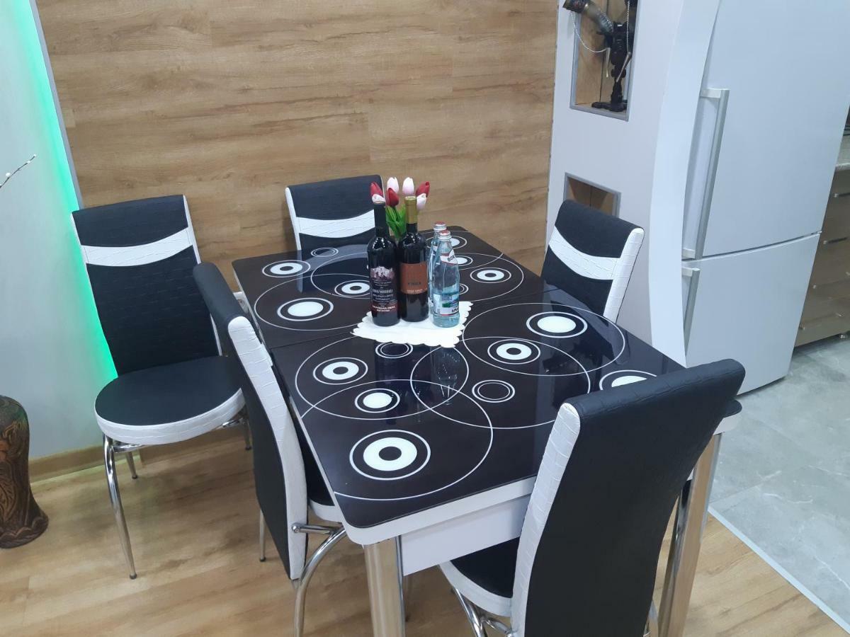 Мате Apartment Batumi Ngoại thất bức ảnh