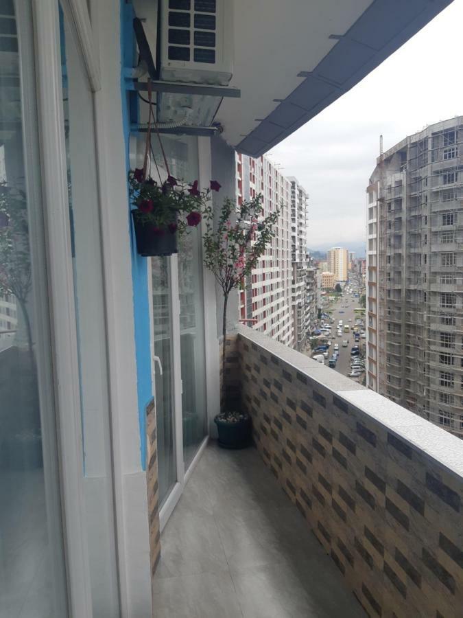 Мате Apartment Batumi Ngoại thất bức ảnh